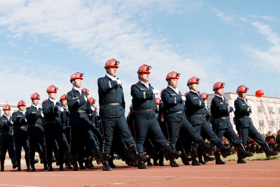 鐵骨錚錚男子漢——礦工精神、...